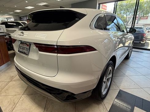 Used 2023 Jaguar F-PACE S AWD/4WD image 10