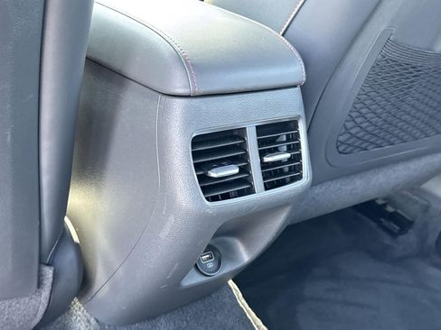 Used 2023 Hyundai Sonata SEL Plus w/ Preferred Accessory Package image 35