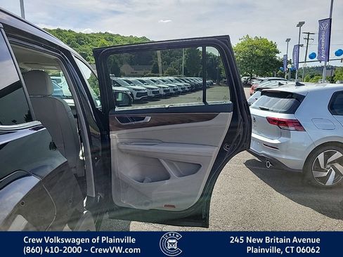 New 2026 Volkswagen Atlas SE AWD/4WD image 44