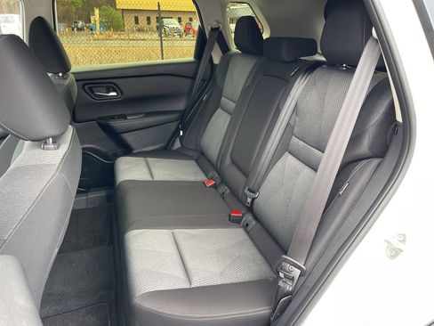 Used 2026 Nissan Rogue SV image 19