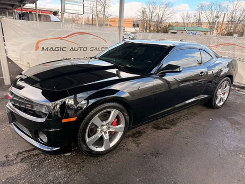 Used 2011 Chevrolet Camaro SS w/ RS Package image 8