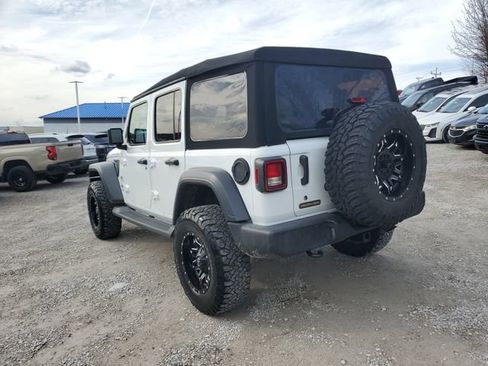Used 2020 Jeep Wrangler Unlimited Freedom Edition image 6