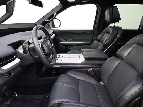 New 2026 Lincoln Navigator L Reserve w/ Jet Appearance Package AWD/4WD image 13