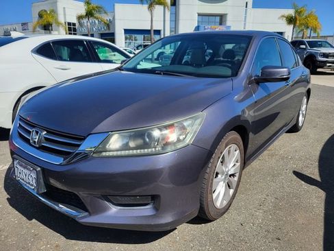 Used 2014 Honda Accord EX image 2