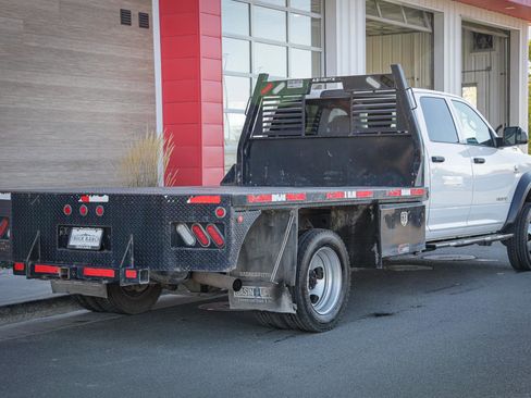 Used 2022 RAM 5500 Tradesman w/ Max Tow Package image 3