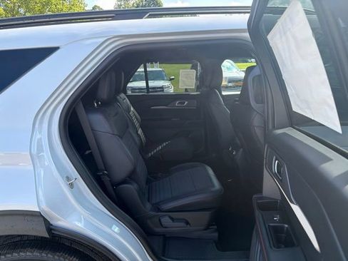 New 2026 Ford Explorer ST-Line AWD/4WD image 41