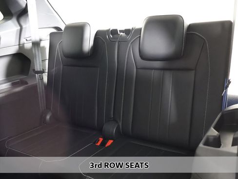 Used 2023 Volkswagen Tiguan SE R-Line FWD image 7