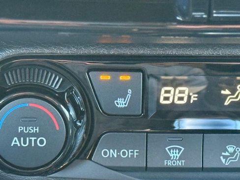 New 2026 Nissan Kicks SV w/ SV Premium Package image 30