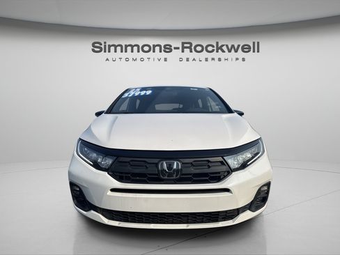 Used 2025 Honda Odyssey Sport-L image 7