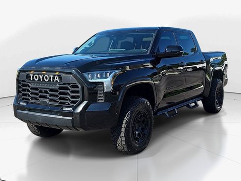 Used 2023 Toyota Tundra Limited AWD/4WD image 8