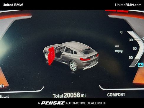 Used 2025 BMW X4 xDrive30i image 7