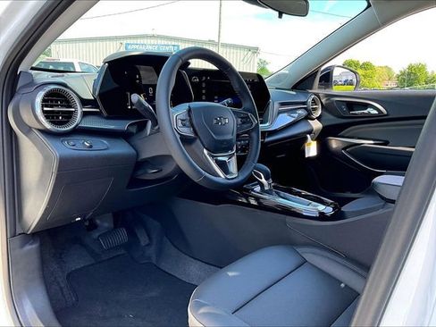 New 2026 Chevrolet Trax ACTIV FWD image 8