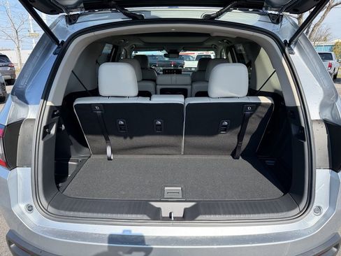 New 2026 Honda Pilot Touring image 22