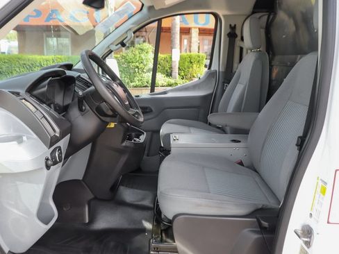Used 2019 Ford Transit 150 130 Low Roof w/ Exterior Upgrade Package RWD image 19