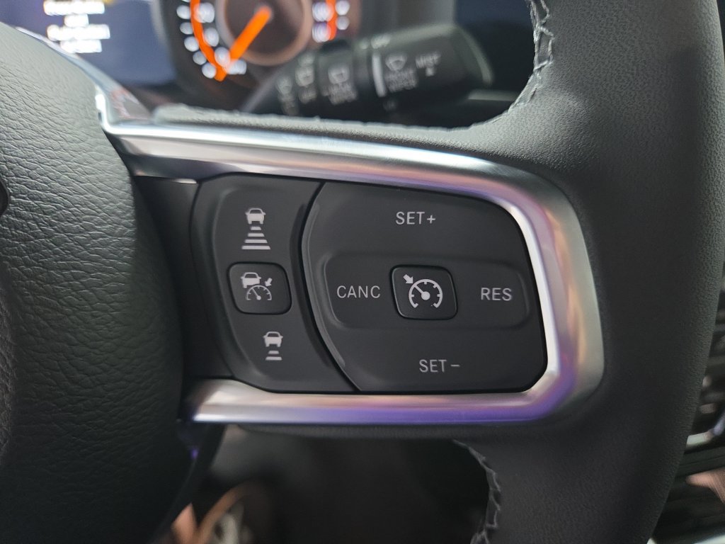 New 2027 Jeep Wrangler Unlimited Sahara AWD/4WD image 22