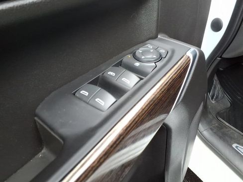Used 2022 GMC Sierra 1500 Elevation AWD/4WD image 15