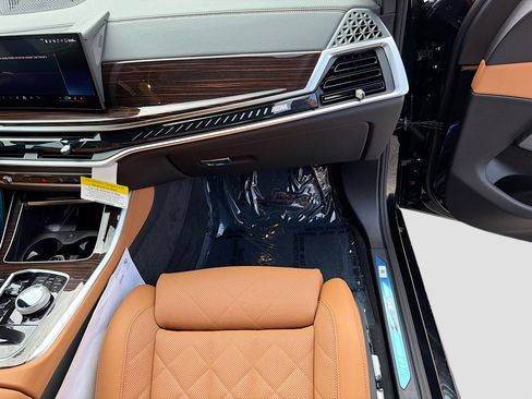 New 2026 BMW X5 M60i AWD/4WD image 17