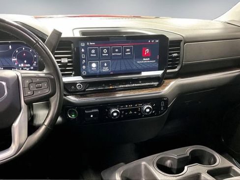 Used 2023 GMC Sierra 1500 Elevation image 10