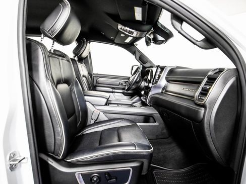 Used 2021 RAM 1500 Limited image 8