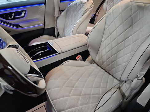 New 2026 Mercedes-Benz S 580 4MATIC Sedan image 16