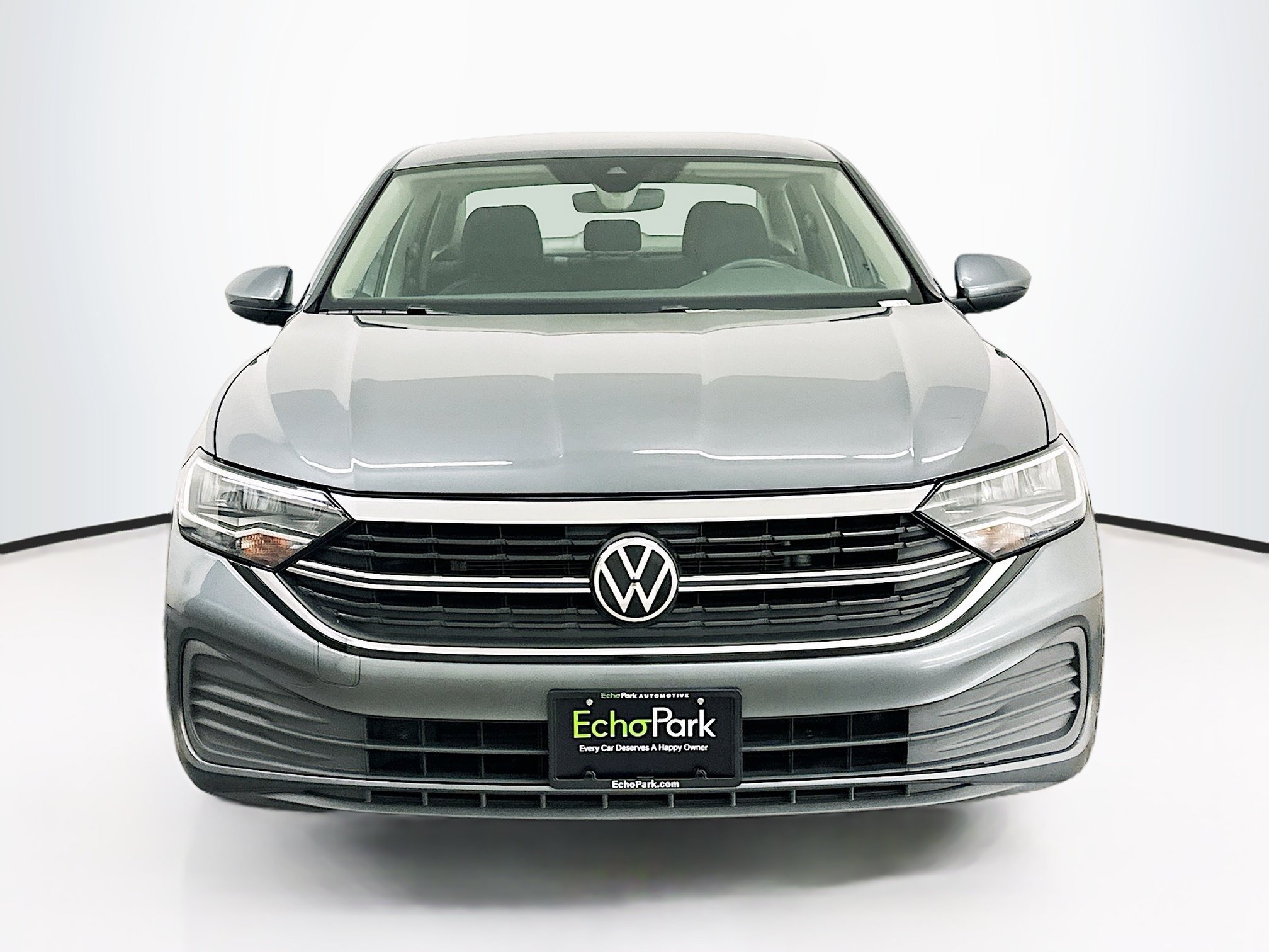 Used 2024 Volkswagen Jetta S FWD image 2