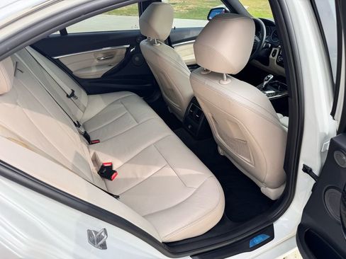 Used 2016 BMW 328i Sedan RWD image 14