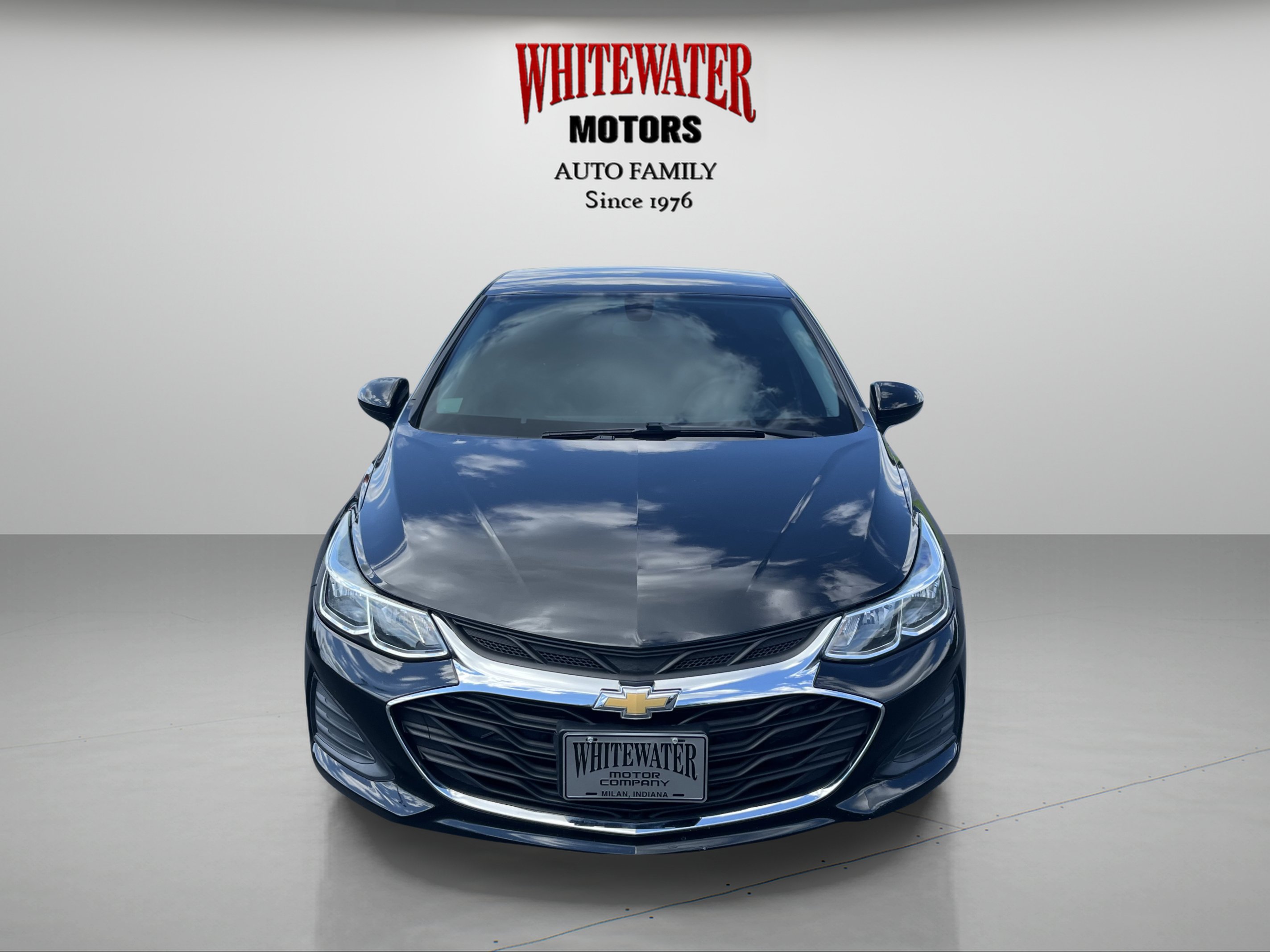 Used 2019 Chevrolet Cruze LS w/ LS Convenience Package FWD image 8