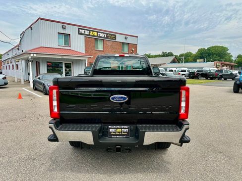 Used 2023 Ford F350 XL w/ FX4 Off-Road Package AWD/4WD image 7