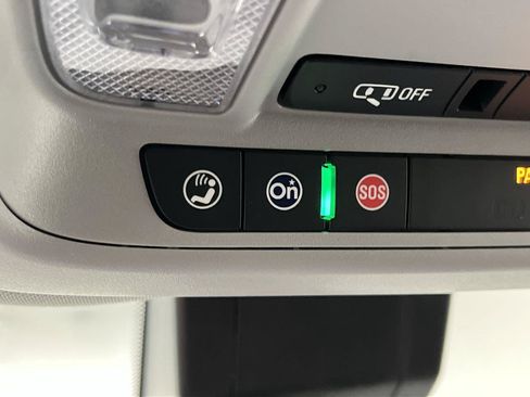Certified 2024 Chevrolet Equinox Premier AWD/4WD image 26