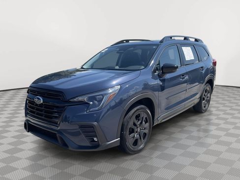 Used 2025 Subaru Ascent Bronze Edition AWD/4WD image 12