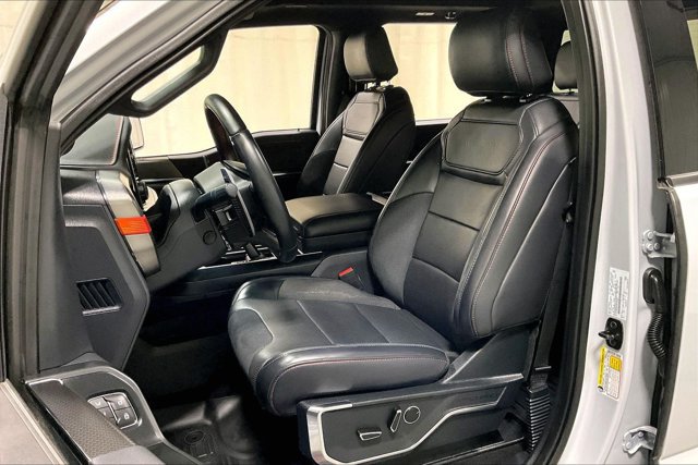 Used 2025 Ford F150 Raptor AWD/4WD image 25