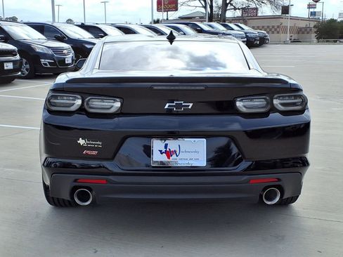 Used 2024 Chevrolet Camaro LT w/ RS Package image 7
