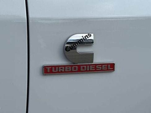 Used 2024 RAM 2500 Big Horn w/ Off Road Package AWD/4WD image 10