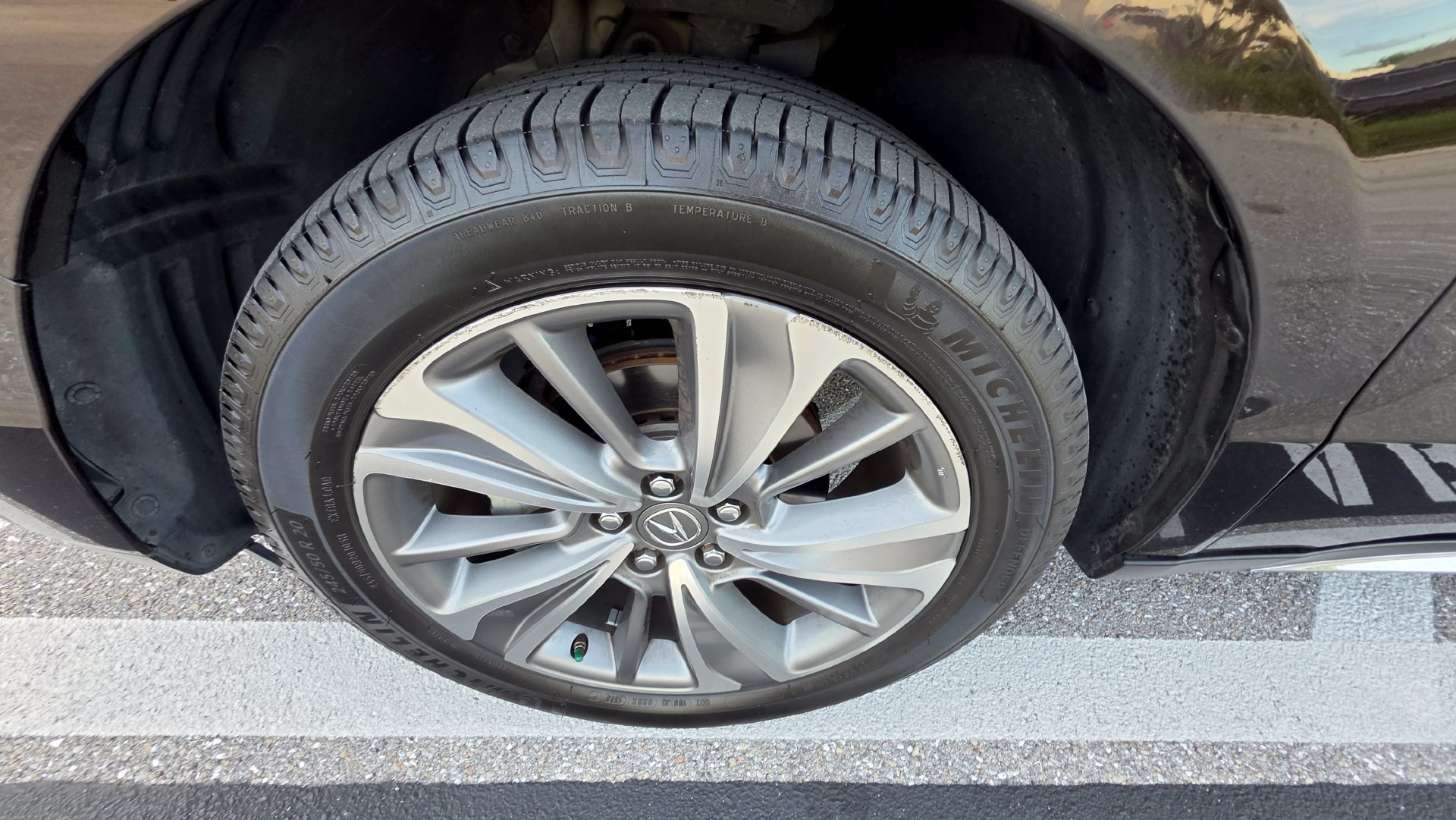 Used 2018 Acura MDX w/ Technology Package FWD image 9