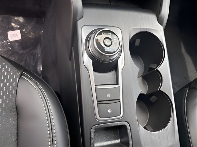 Used 2025 Ford Escape SE FWD image 45