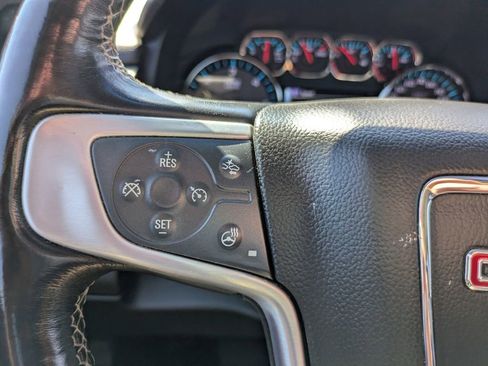 Used 2020 GMC Yukon SLT image 17