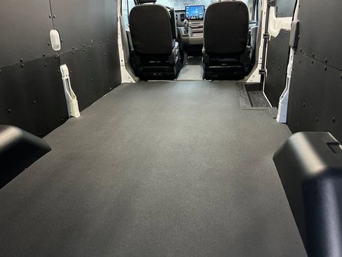 New 2026 Ford Transit 250 148 Medium Roof w/ Load Area Protection Package image 14