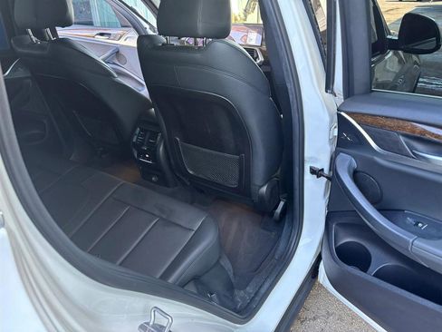 Used 2019 BMW X3 sDrive30i image 12