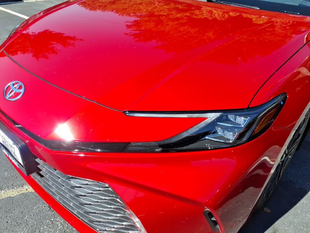 Used 2026 Toyota Camry XLE FWD image 27