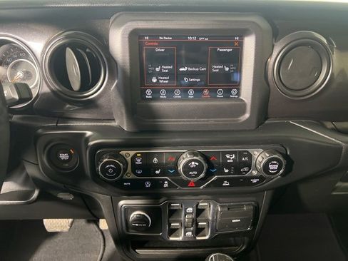 Certified 2020 Jeep Gladiator Sport image 16