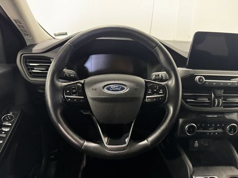 Used 2024 Ford Escape Active AWD/4WD image 4