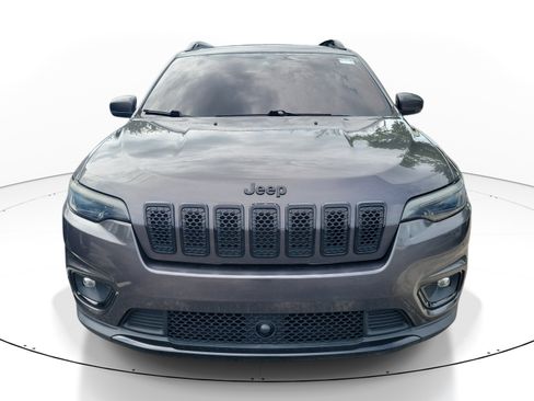 Used 2021 Jeep Cherokee Latitude Plus FWD image 2