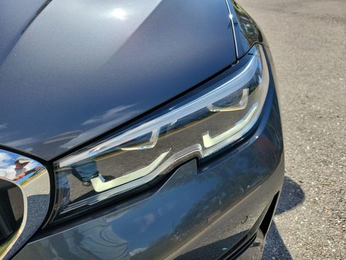 Used 2020 BMW 330i 330i w/ Convenience Package image 9