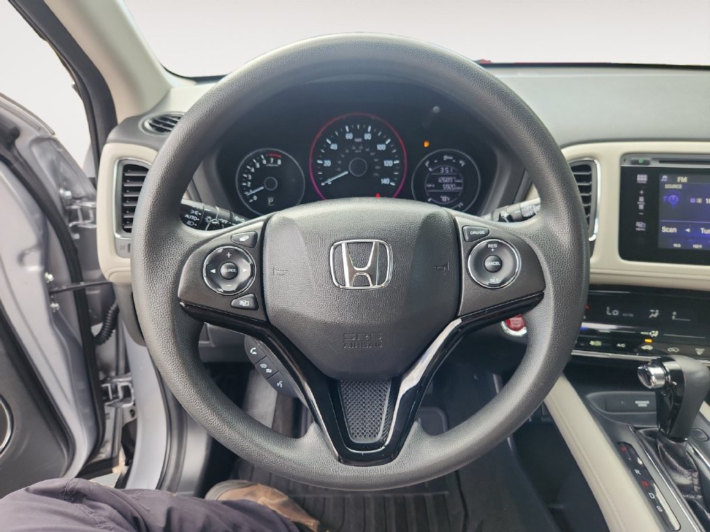 Used 2017 Honda HR-V EX image 13