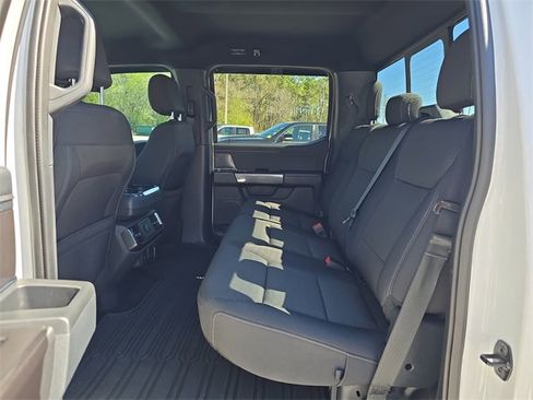 Used 2021 Ford F150 XLT w/ Equipment Group 302A High image 13