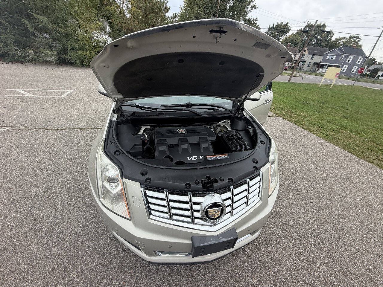 Used 2013 Cadillac SRX Performance w/ Driver Awareness Package FWD image 27