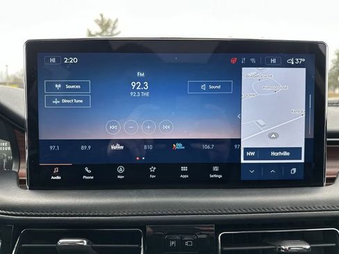 Used 2023 Lincoln Nautilus Reserve image 14