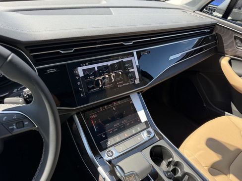New 2026 Audi Q7 2.0T Premium image 17