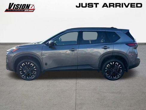 New 2026 Nissan Rogue SV image 8