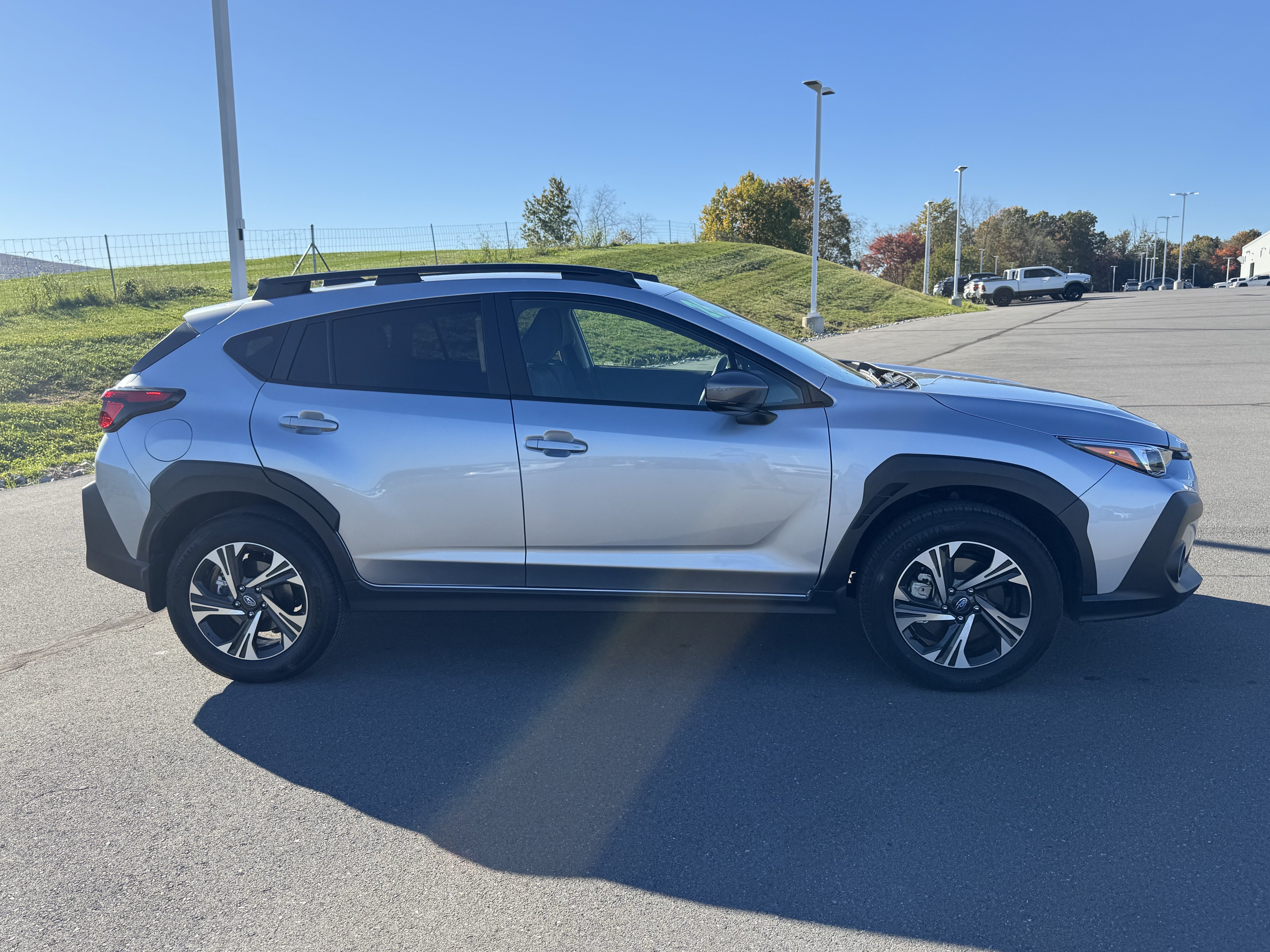 Certified 2026 Subaru Crosstrek 2.5i Premium AWD/4WD image 2